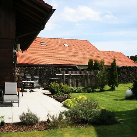 Beim Wartner Chalets Und Fewo Suiten Domek alpejski *