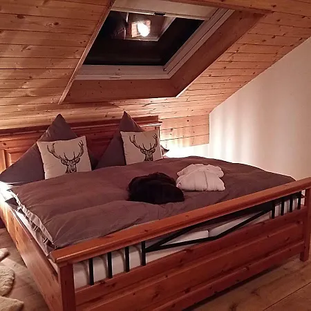 Domek alpejski Beim Wartner Chalets Und Fewo Suiten Teisnach