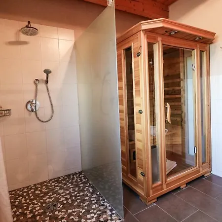 Beim Wartner Chalets Und Fewo Suiten *