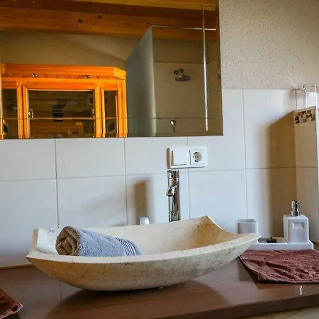Beim Wartner Chalets Und Fewo Suiten Domek alpejski *
